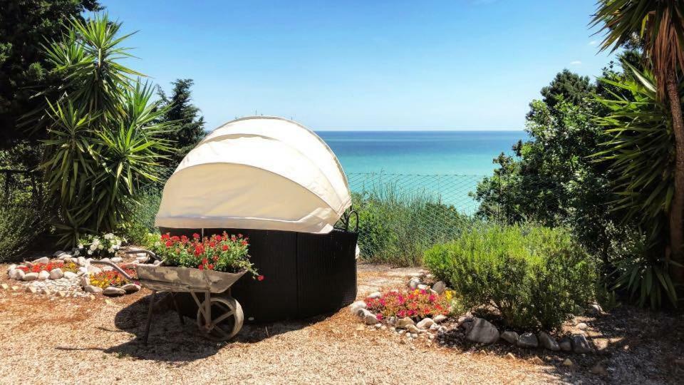 Le Due Palme Bed & Breakfast Sirolo Dış mekan fotoğraf